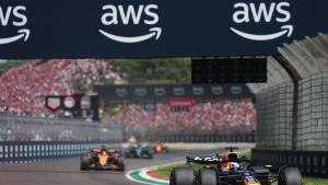 Imola (Italy), 18/05/2025.- Red Bull Racing driver Max Verstappen of Netherlands competes in the Formula One Grand Prix of the Emilia-Romagna at Autodromo Enzo e Dino Ferrari racetrack in Imola, Italy, 18 May 2025. (Fórmula Uno, Italia, Países Bajos; Holanda) EFE/EPA/DANILO DI GIOVANNI. gp emilia romagna 2025. autodromo enzo e dino ferrari