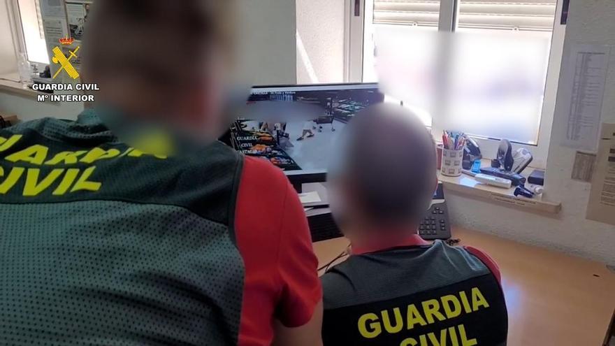 Atrapado en Novelda un &quot;escurridizo&quot; ladrón al que le buscaban cuatro juzgados de Alicante por 150 hurtos