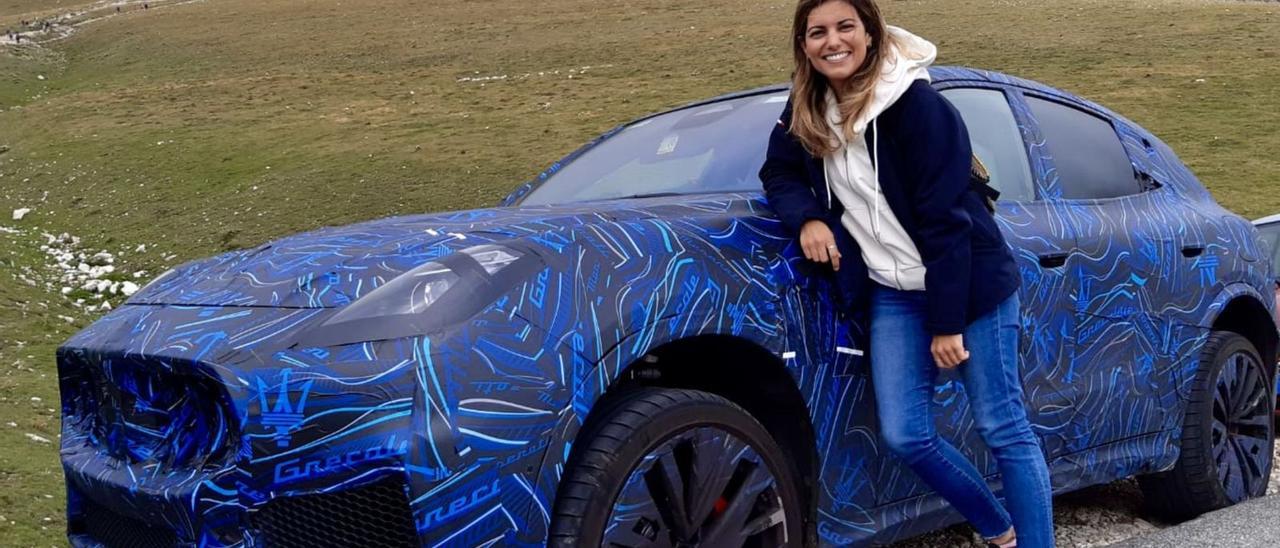 Marta Corredoira, durante las pruebas del Grecale realizadas en las carreteras de montaña de los Alpes italianos.