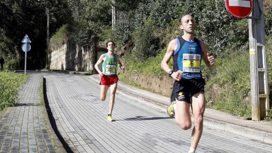 El tramo adoquinado en el Monte Lourido fue una de las novedades en el recorrido. // José Lores