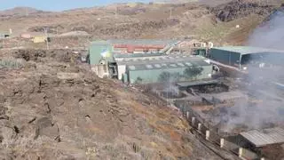 El incendio del Ecoparque Sur obliga a desviar residuos al norte de Gran Canaria