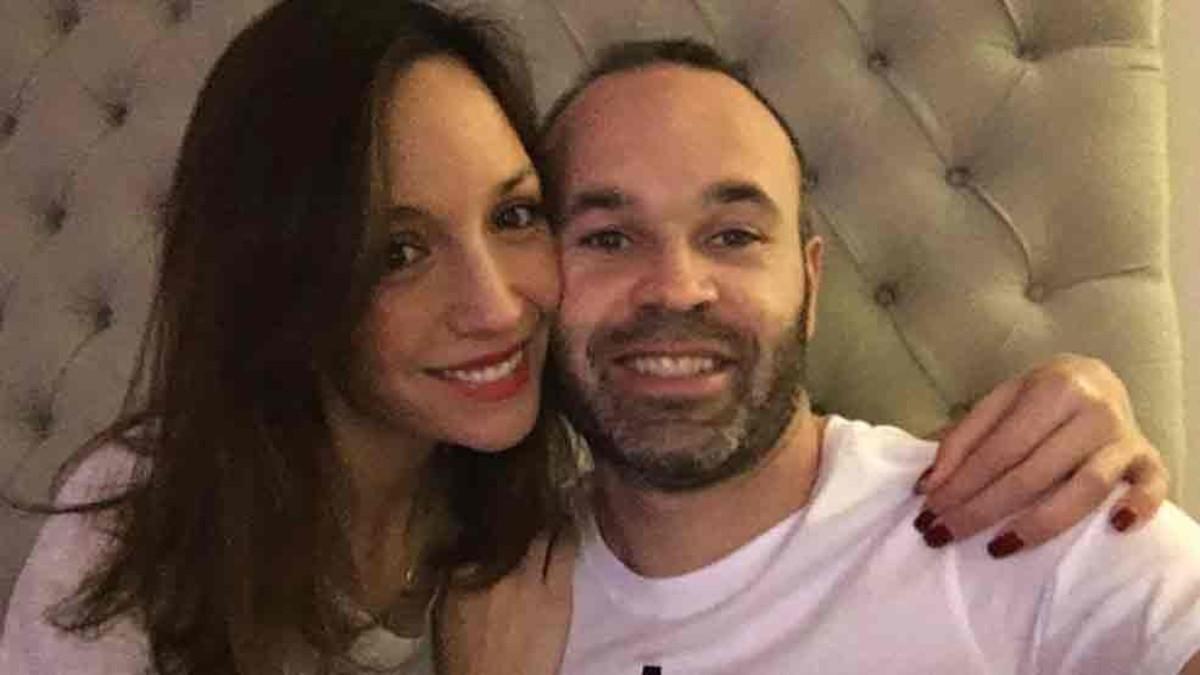 Iniesta y Ana Ortíz esperan un tercer hijo