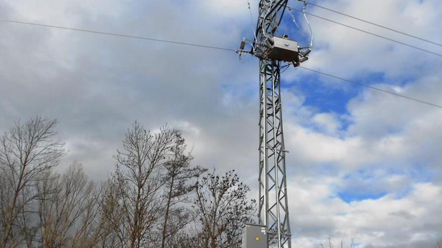 Endesa fa la línia cerdana més resistent a les nevades i controlable des de Barcelona