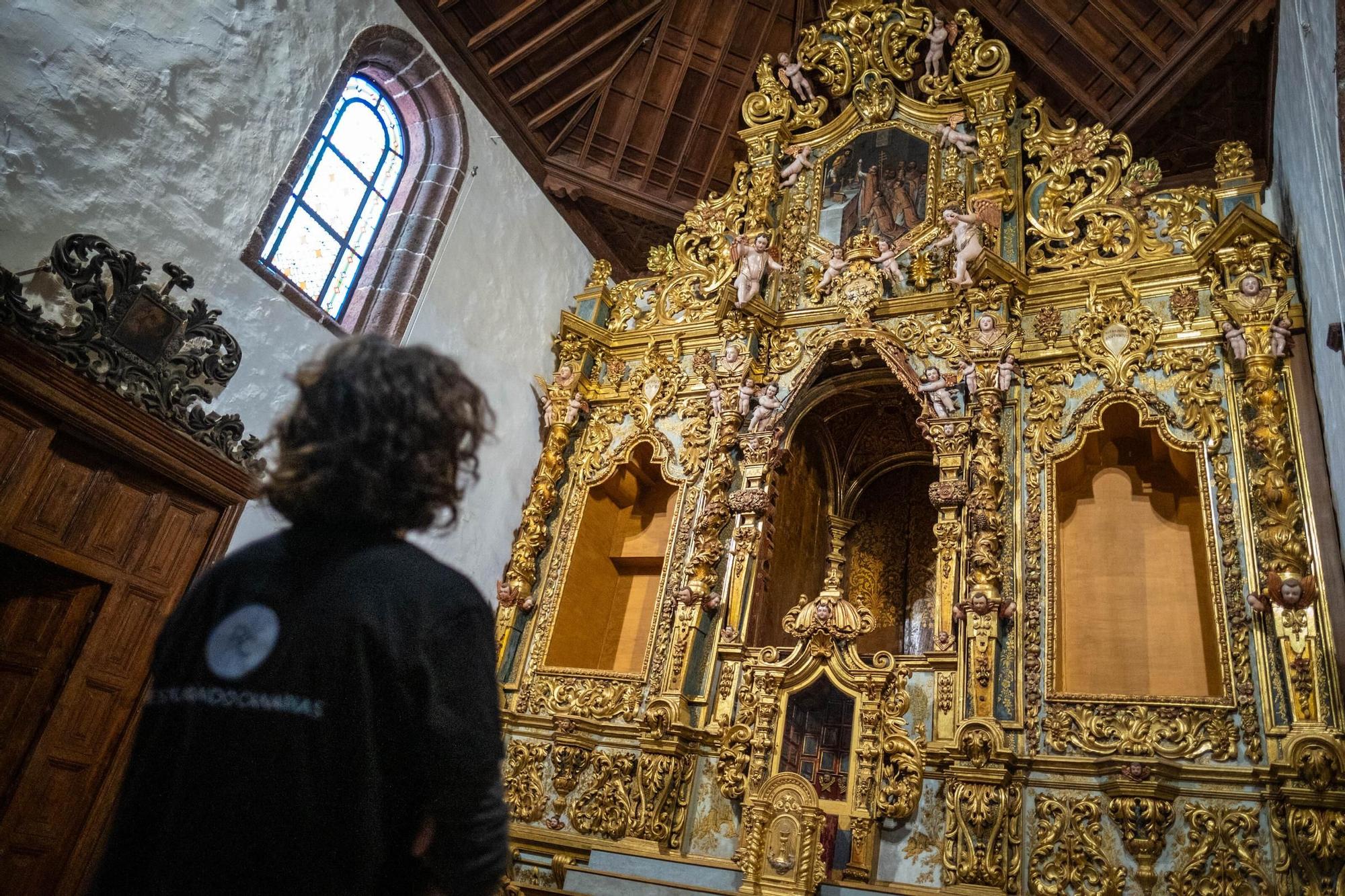 Restauración del retablo de la Virgen del Carmen, en la Iglesia de La Concepción de Santa Cruz