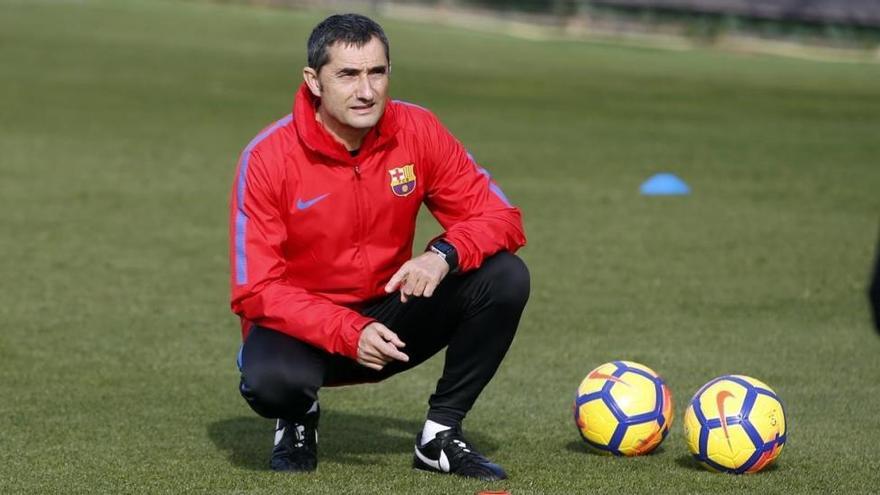 Valverde no descarta fichar a un central