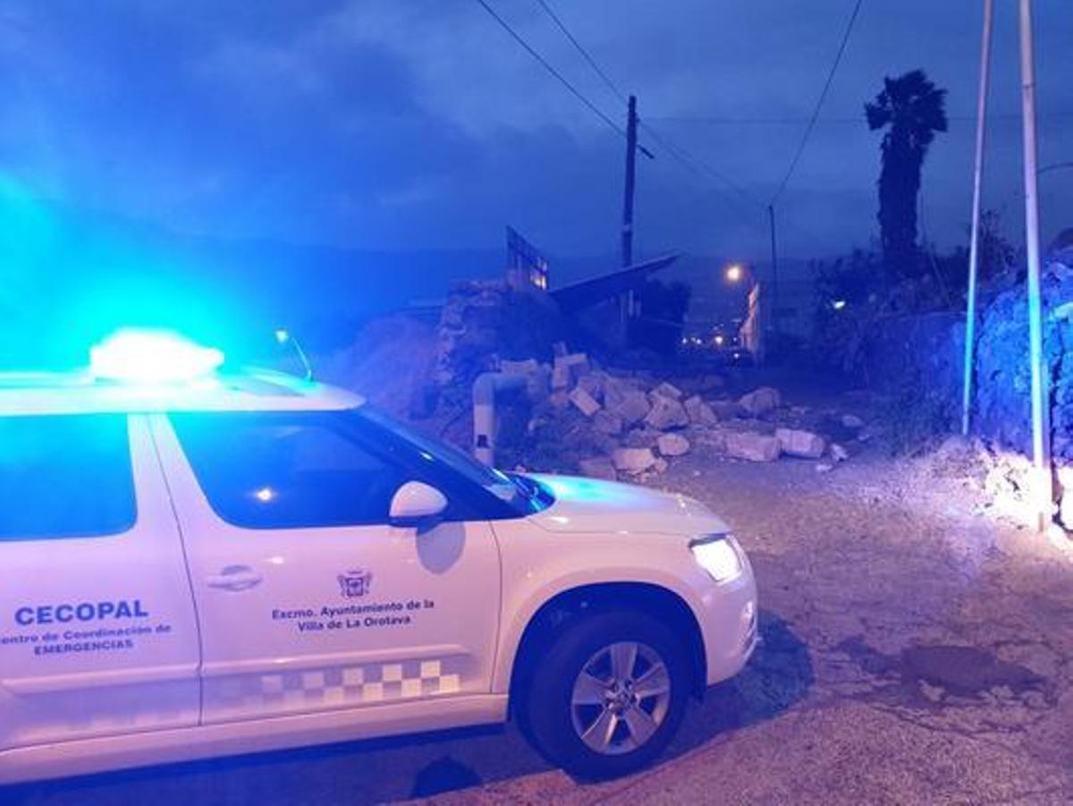 Registran más de 800 incidentes por el viento en Canarias Registran más de 800 incidentes por el viento en Canarias