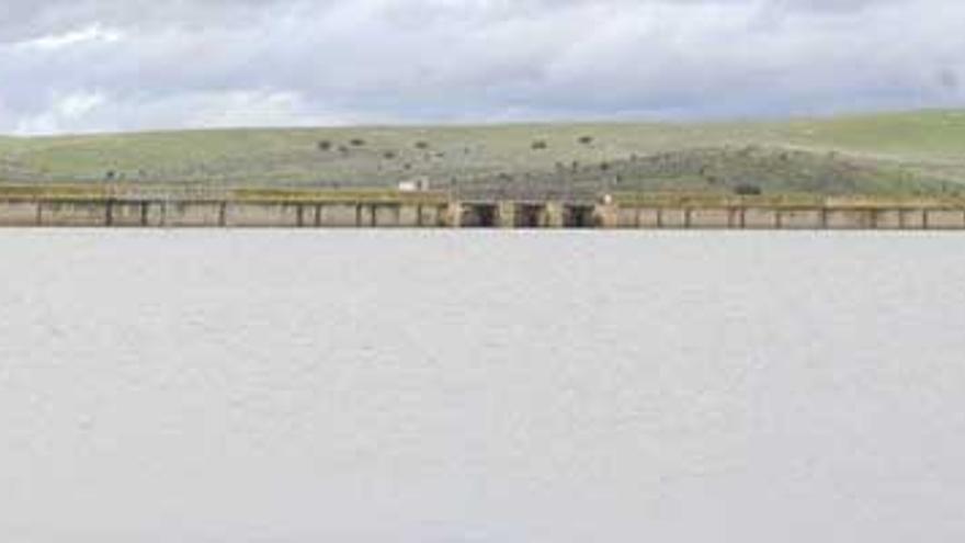 Las lluvias de la última semana dejan agua para toda una campaña de riego