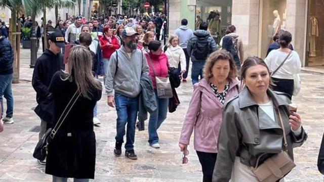 Una de las calles comerciales de Palma.