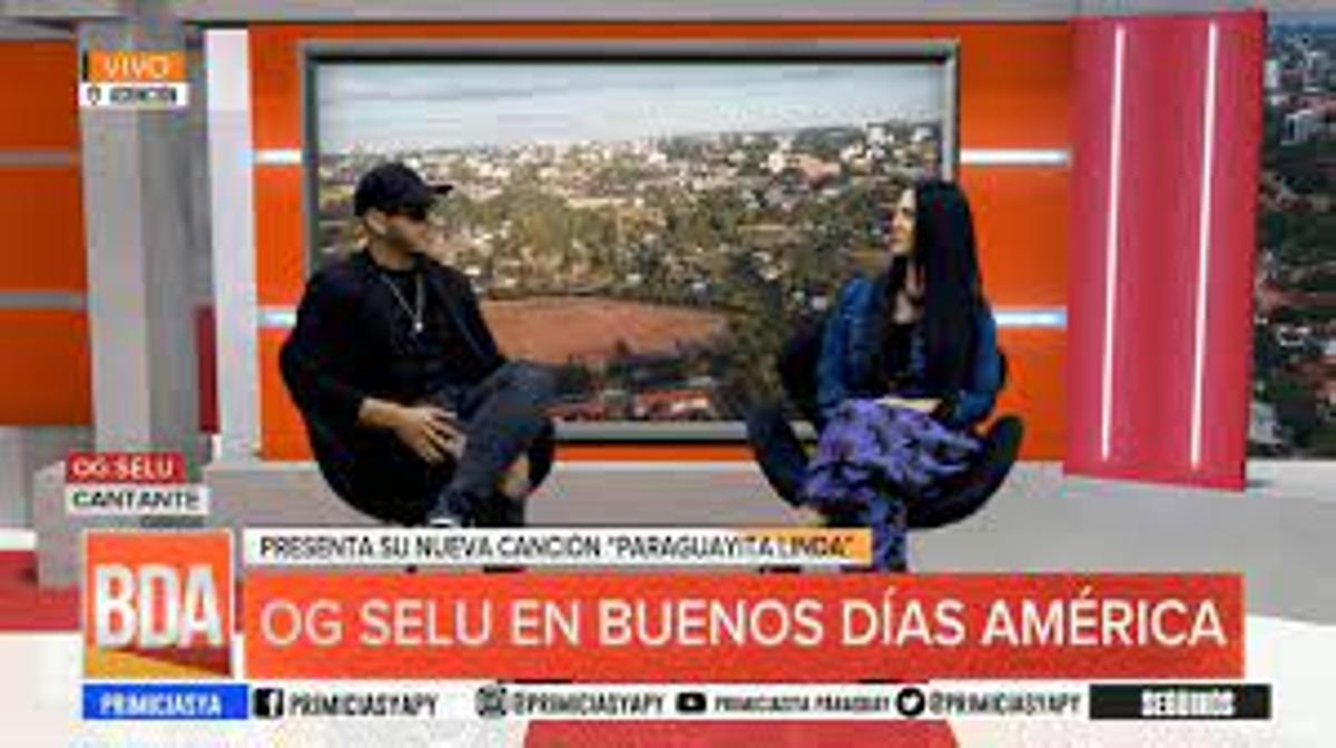 El cantante paraguayo Arturo OG Selu, en un programa de la televisión paraguaya.