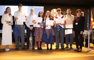 El colegio La Purísima de Torrevieja triunfa en la VII Olimpiada Jurídica de la Universidad CEU Cardenal Herrera