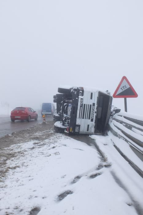 Nieve en el puerto de Pajares