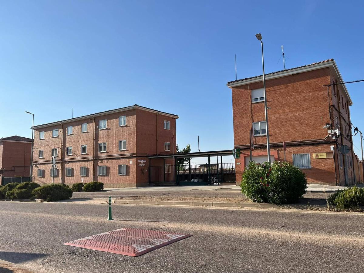 Cuartel Guardia Civil Toro