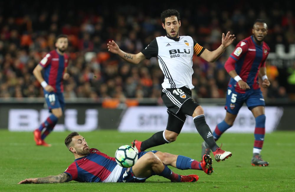 Valencia - Levante: Las imágenes del Derbi