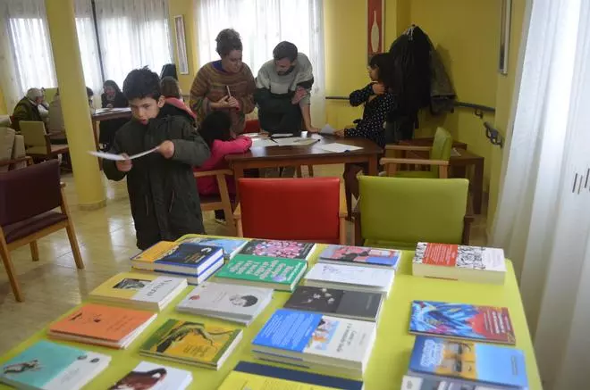 GALERÍA / Caravana de Poetas 2024 en Fuentes de Ropel, en imágenes