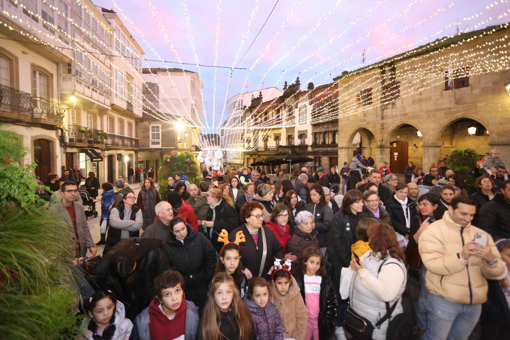 Betanzos inaugura la Navidad con el encendido de su alumbrado navideño