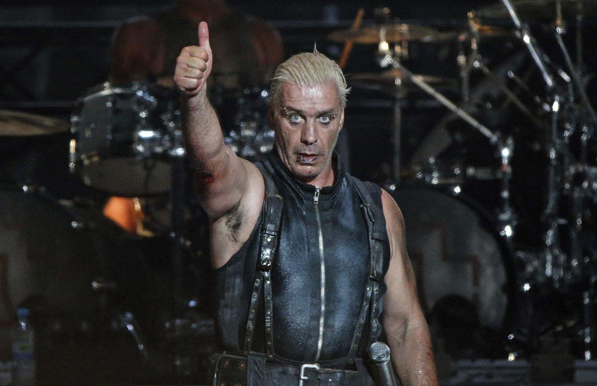 Till Lindemann, cantante de Rammstein, durante un concierto en Alemania en 2013.