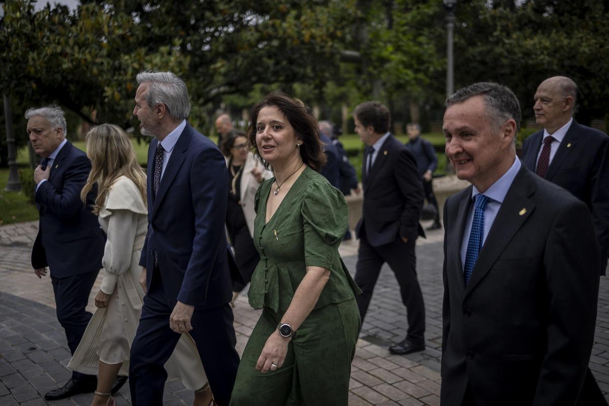 La nueva consejera de Economía, Eva Valle, en la toma de posesión del Gobierno.