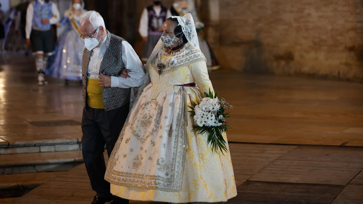 Búscate en el primer día de Ofrenda por las calles del Mar y Avellanas entre las 21:00 y 22:00 horas