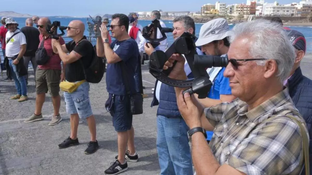 Bajar el sol es posible: así se orientan con un sextante en medio del mar