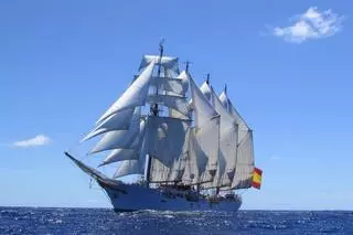 Seis militares utilizaban el buque Juan Sebastián Elcano para traficar con droga