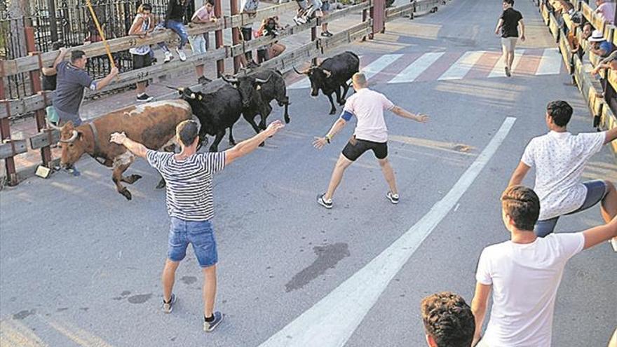 Orpesa clausura con música y toros las fiestas de San Jaime