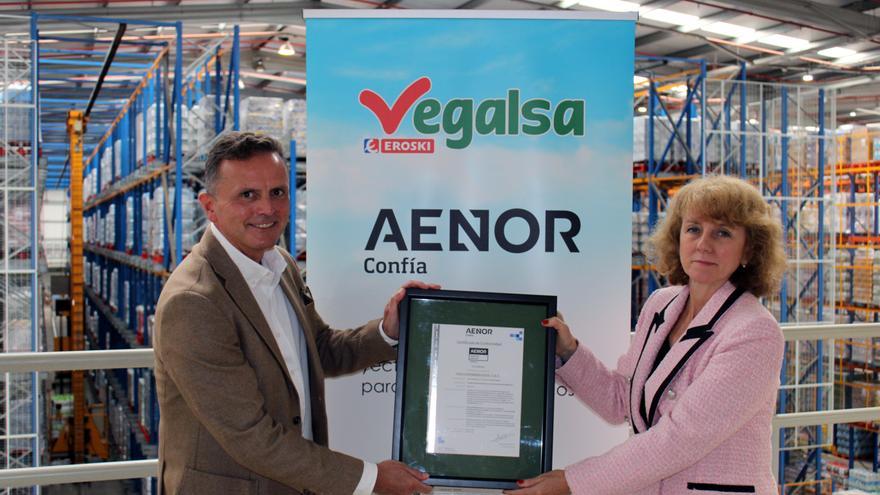 Vegalsa-Eroski estrena el certificado AENOR de Economía Circular de Plásticos