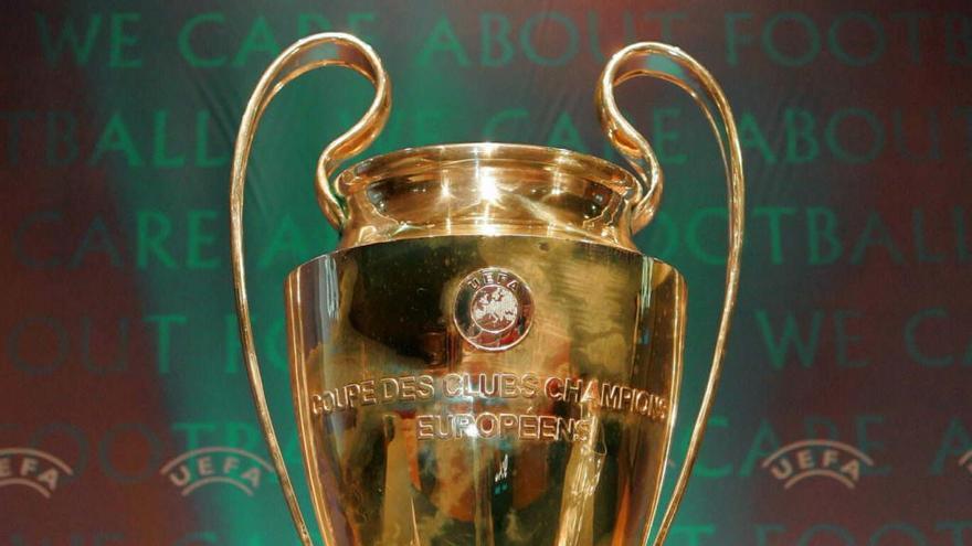 La copa de la Champions.