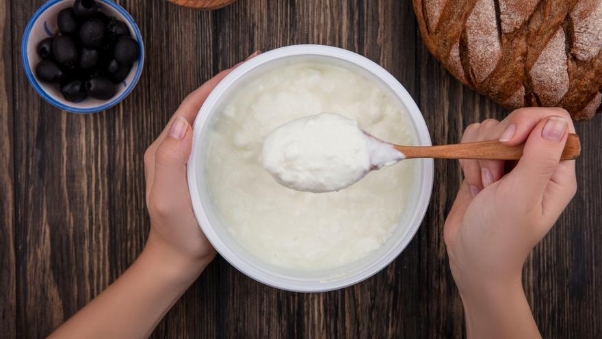 Yogur o kéfir: ¿Cuál es mejor para reducir la inflamación?