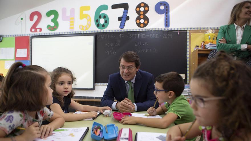 El presidente de la Junta,  Alfonso Fernández Mañueco, en la apertura del pasado curso escolar, en Zamora.