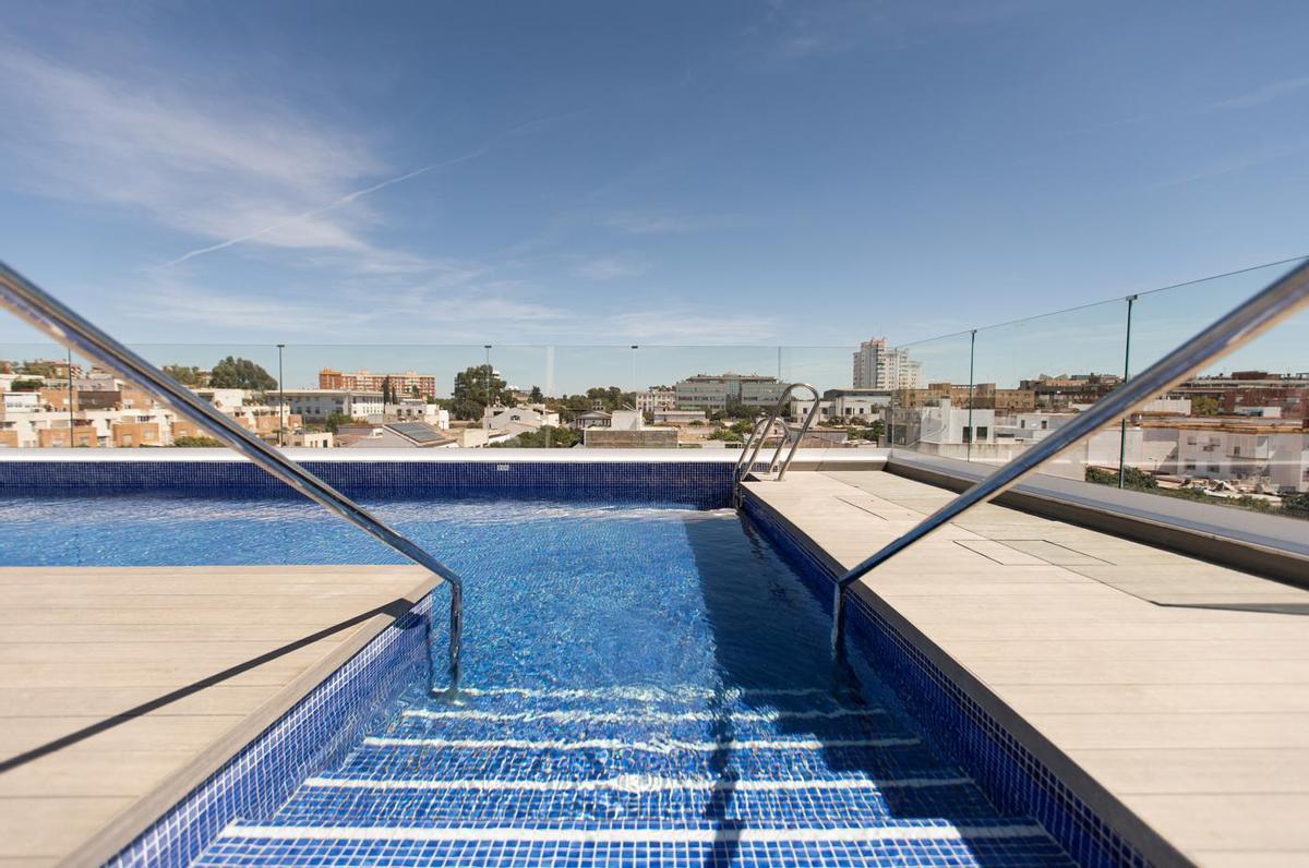 Residencia Universitaria Yugo Bermejales