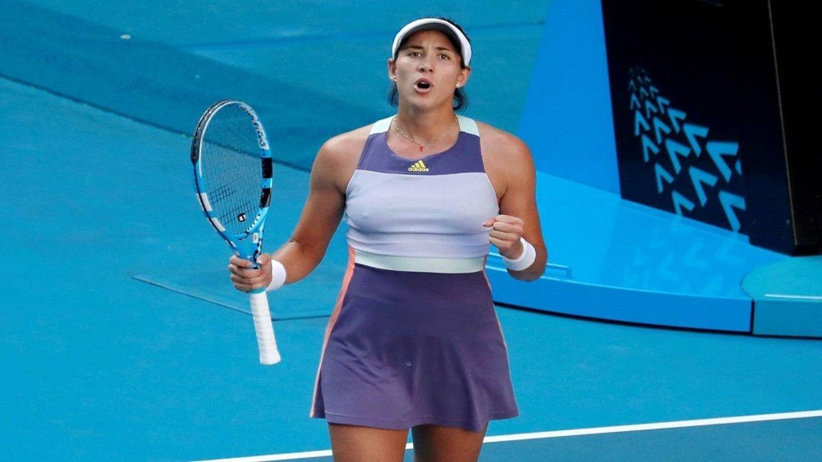 La tenista Garbiñe Muguruza entrena con un grupo especial de la Guardia Civil