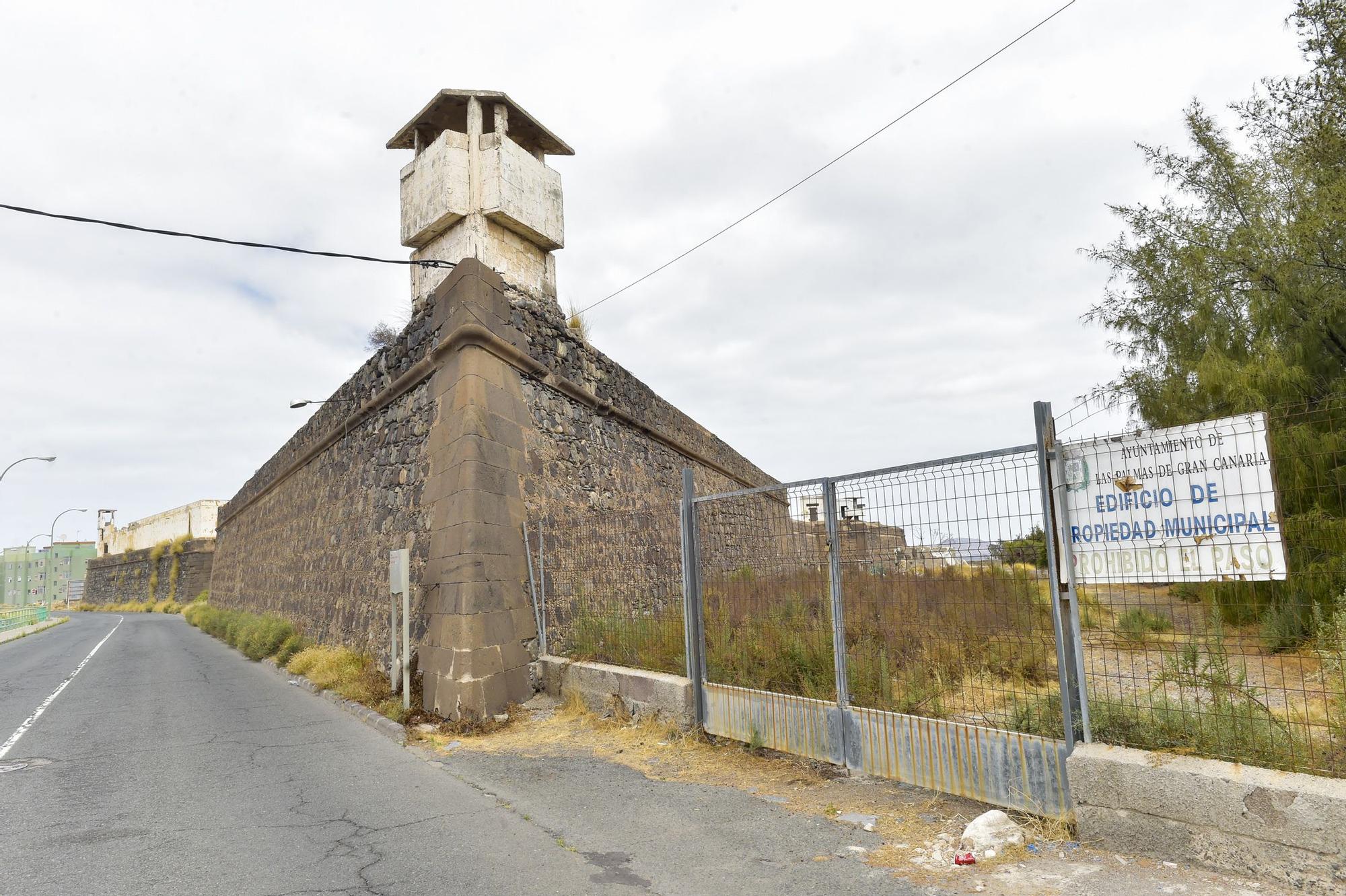 Castillo de San Francisco donde el Ayuntamiento capitalino hará limpieza de la zona y una prospección arqueológica