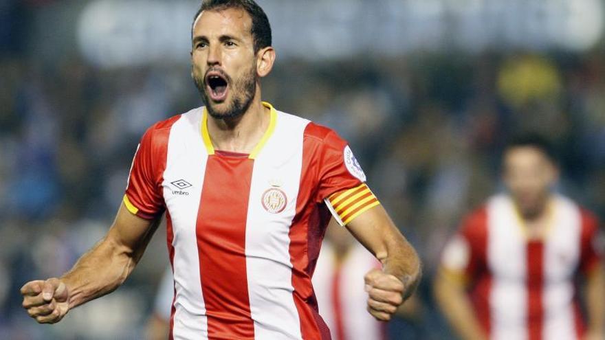 Stuani celebrant un gol amb el Girona.