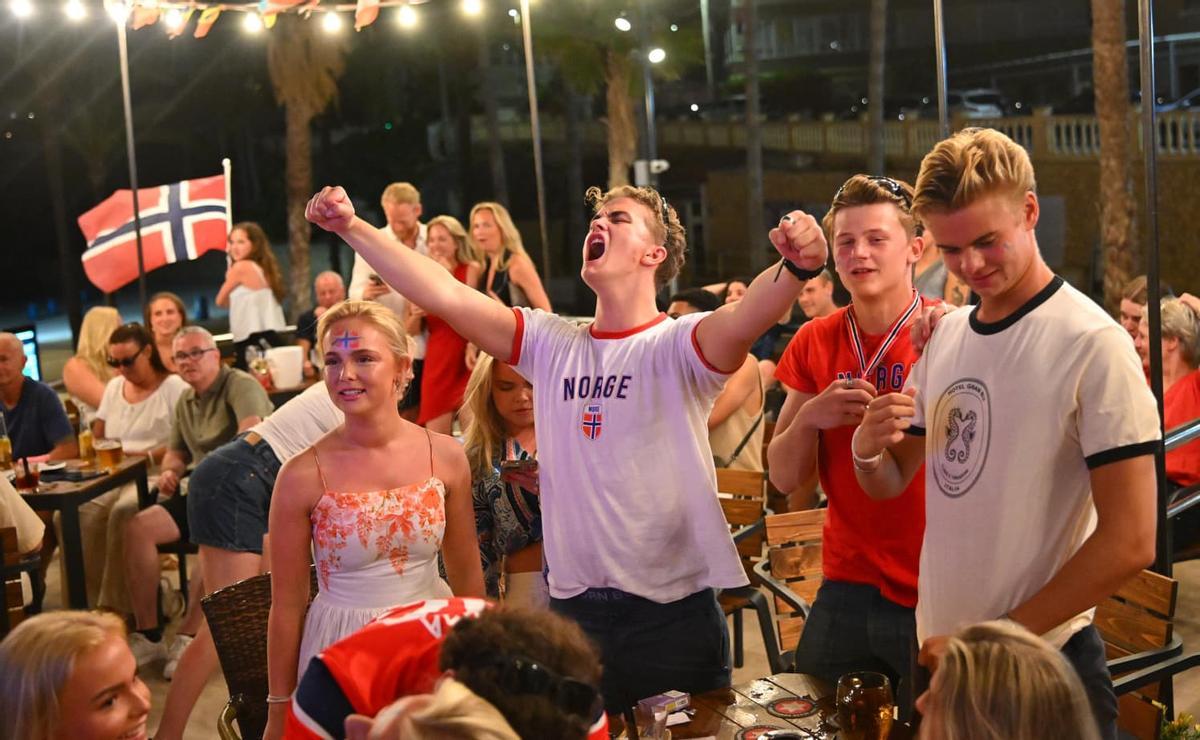 Las mejores imágenes del Noruega-Inglaterra de los cuartos de final del Mundial 2026 en l'Alfàs del Pi