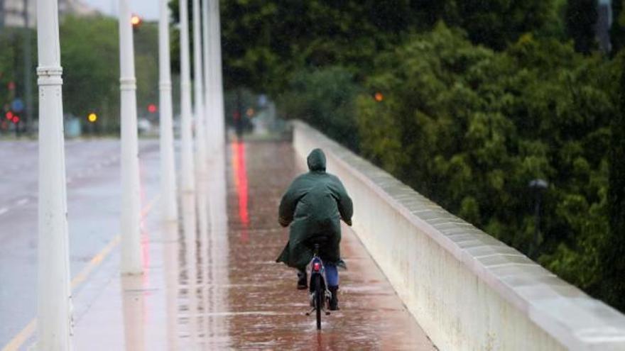 Lluvias y tormentas nos acompañan hoy en Valencia