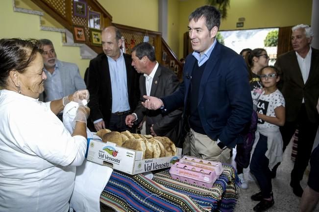 VISITA DE FERNANDO CLAVIJO A TEJEDA