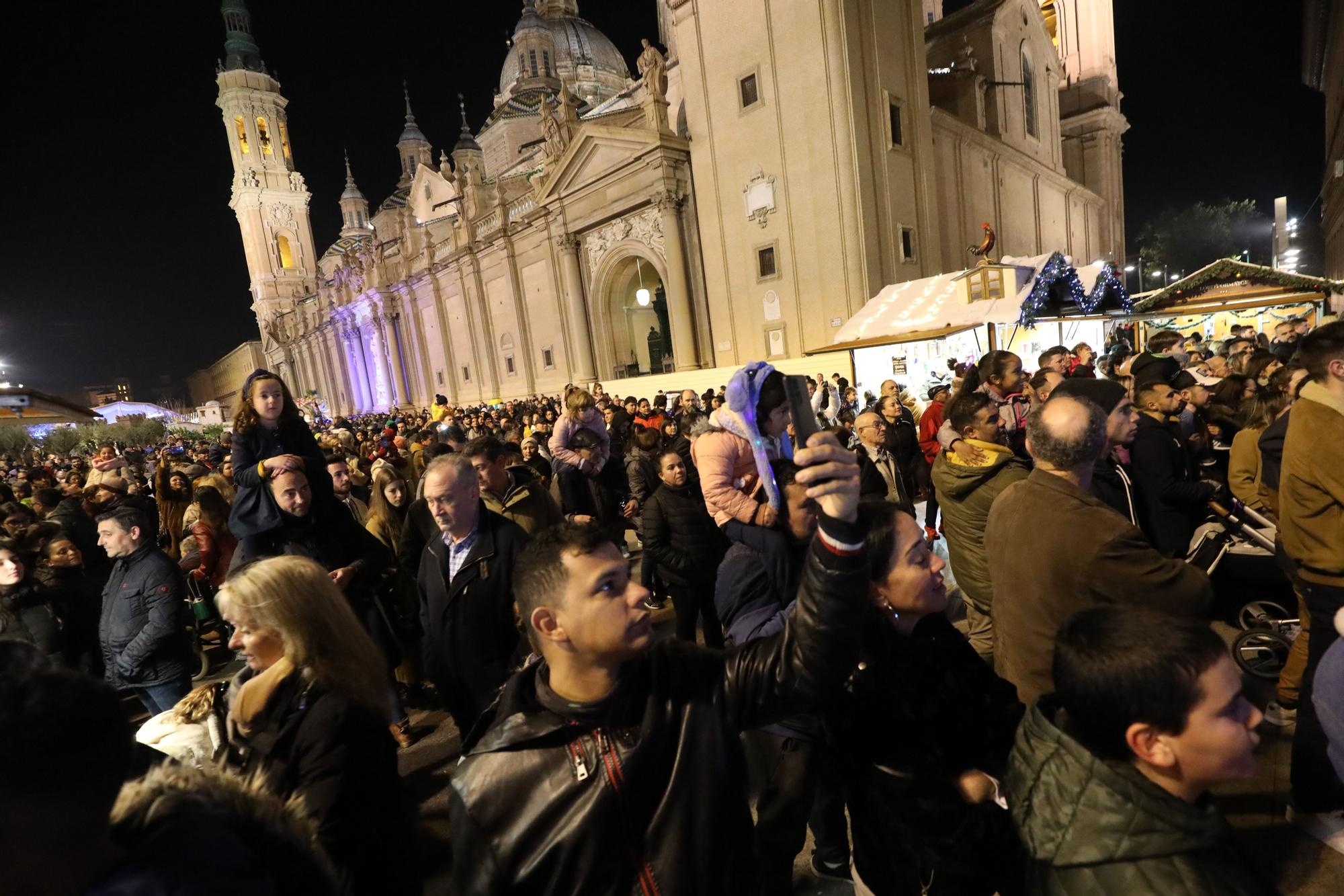 Zaragoza vive la Navidad en la calle