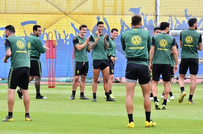 10/05/2019 HORNILLO. TELDE.  Entrenamiento UD Las Palmas. Fotógrafa: YAIZA SOCORRO.  | 10/05/2019 | Fotógrafo: Yaiza Socorro