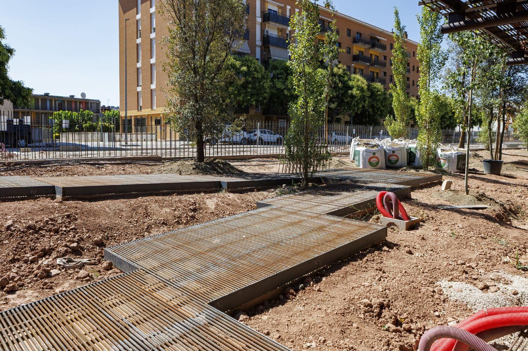 Obres a La Parada, l'edifici més singular de Manresa des de fa dècades