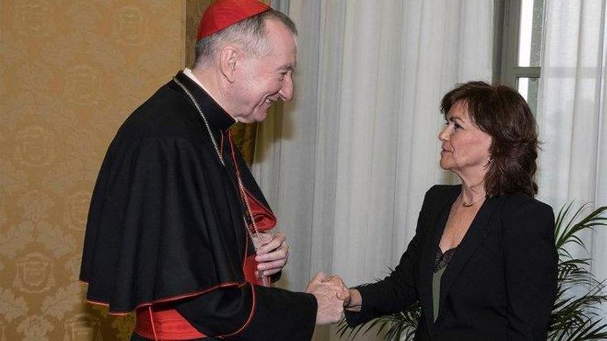 Carmen Calvo regresa al Vaticano un año después con la exhumación de Franco aún de fondo