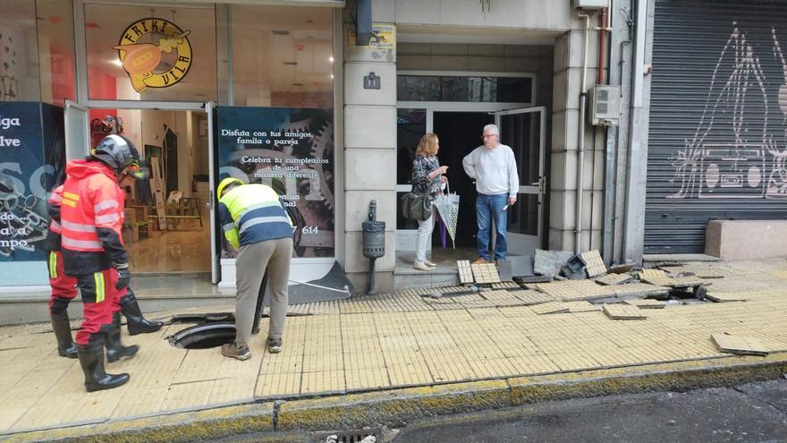 Otra tromba de agua deja locales inundados y numerosas incidencias en Ourense