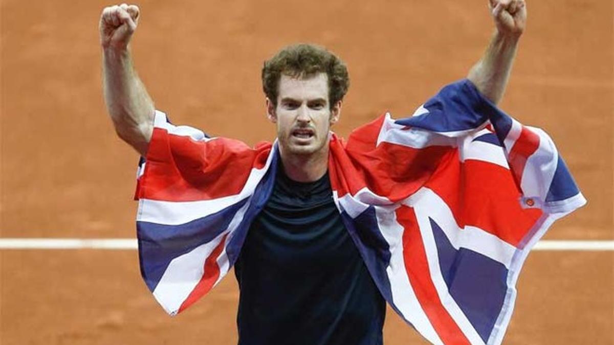 El británico Andy Murray celebra su triunfo frente al belga David Goffin en el partido decisivo de la Cfinal de la Copa Davis 2015