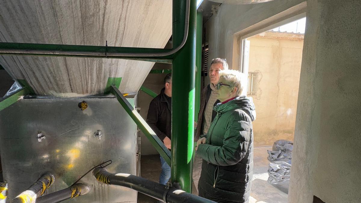 La concejal Pilar Moncho en la visita a las instalaciones.