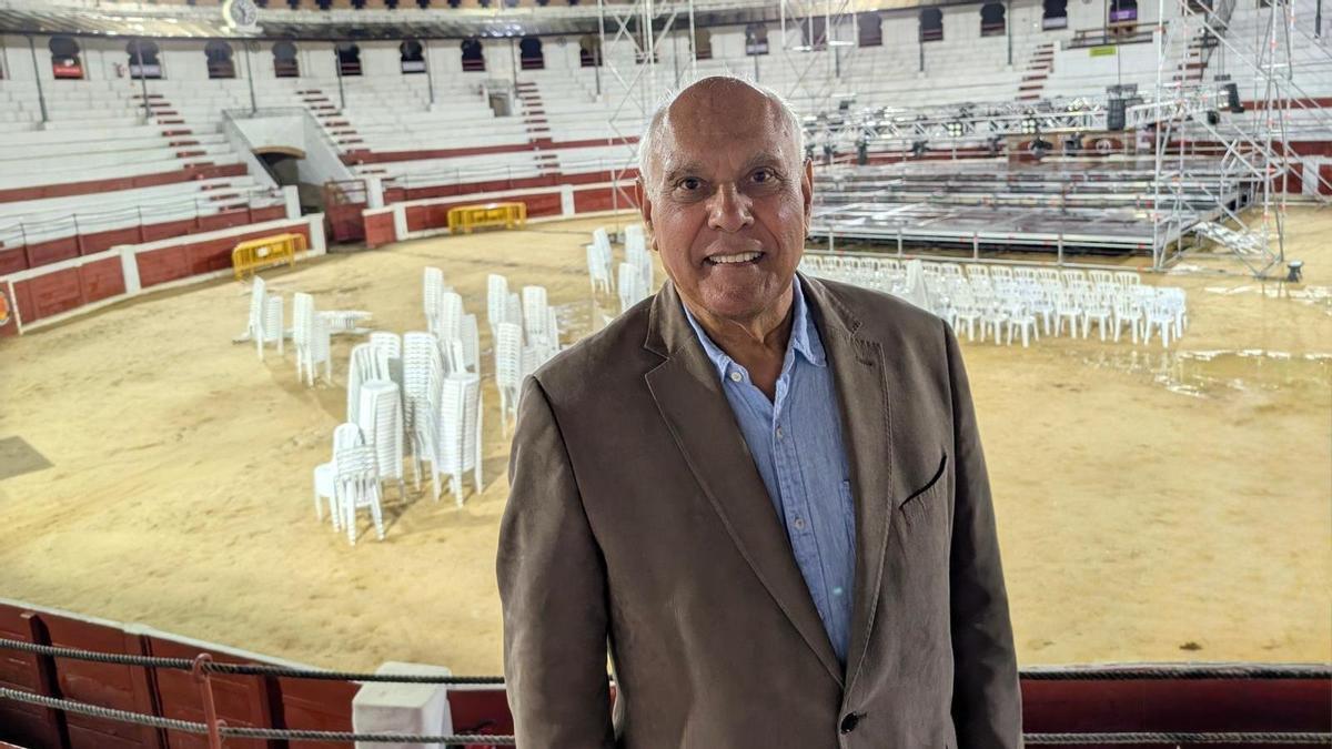 Trevor Jones en la Plaza de Toros de Ondara