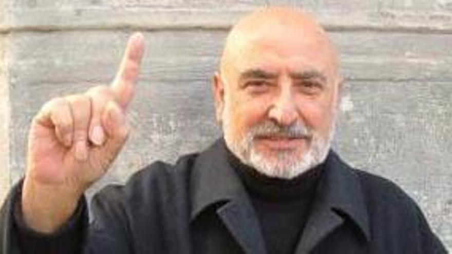 Peret: &quot;Por ahora no pienso en retirarme&quot;