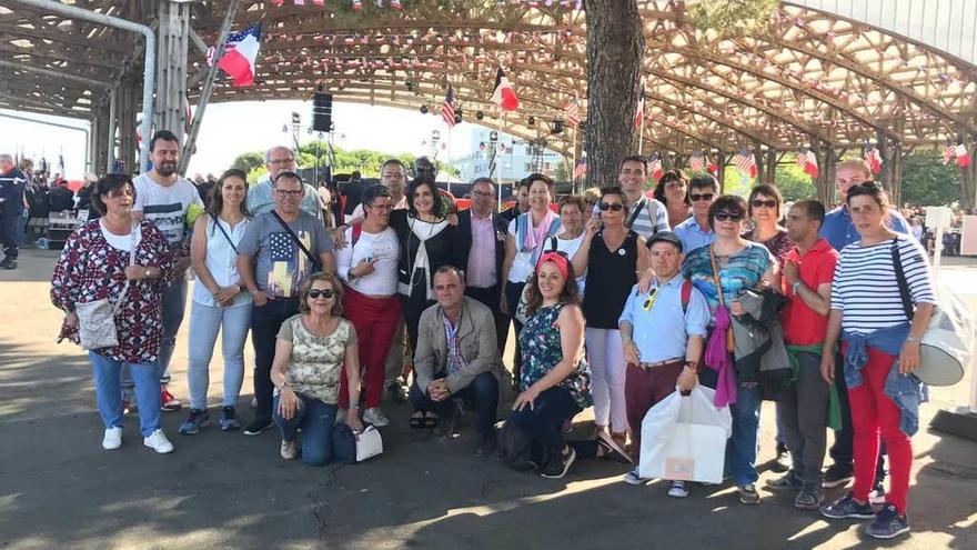 Parte de la delegación avilesina en Saint-Nazaire, el pasado fin de semana.