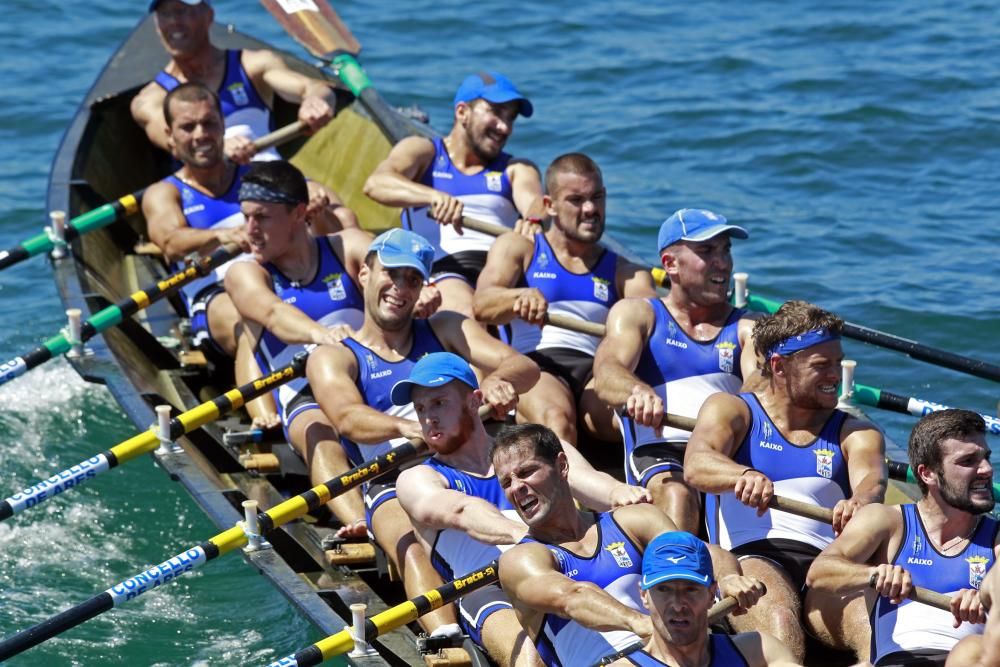 El equipo local se hace con la victoria en la Bandera Concello de Vigo. Ares y Puebla acechan el liderato de Samertolaméu en un día de locos con viento cambiante.