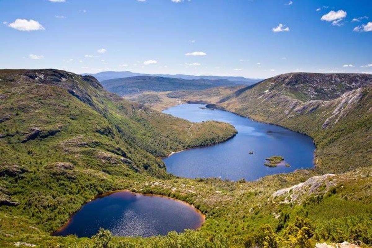 Lago Dove, en Tasmania.