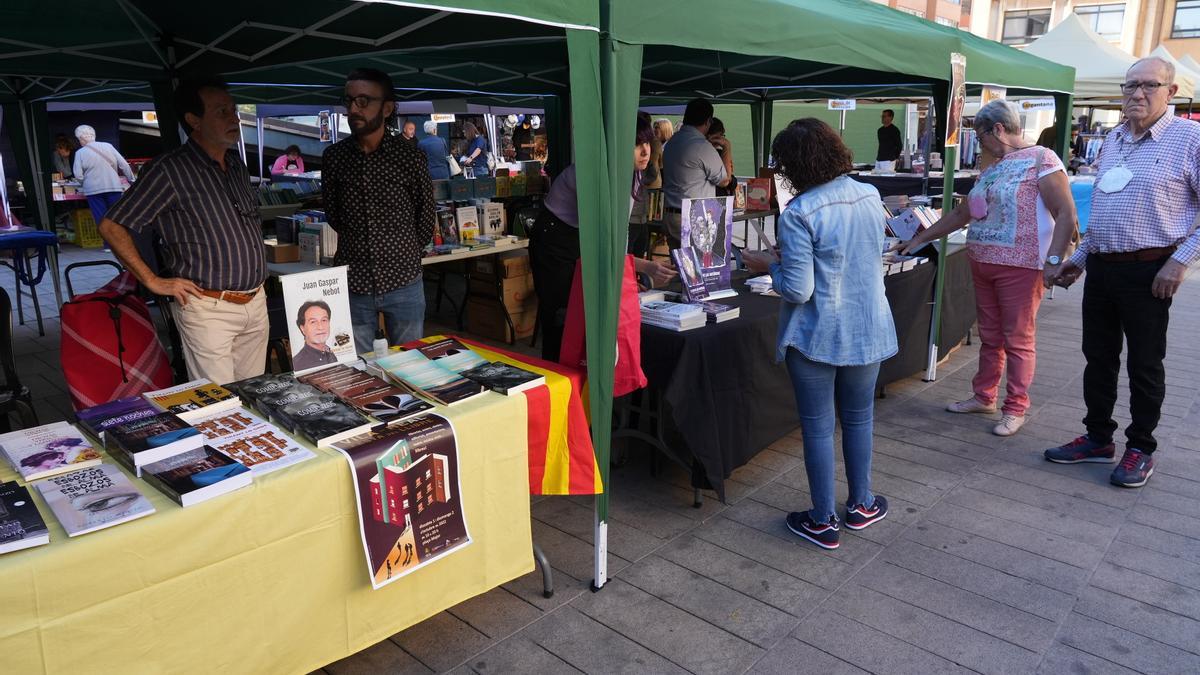 Además de los estands se están llevando a cabo diferentes actividades culturales.