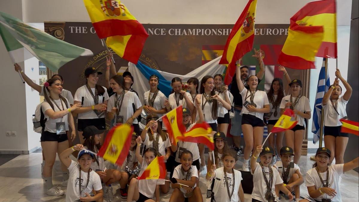 Histórico triunfo europeo del Team Flow de Lalín en Grecia.